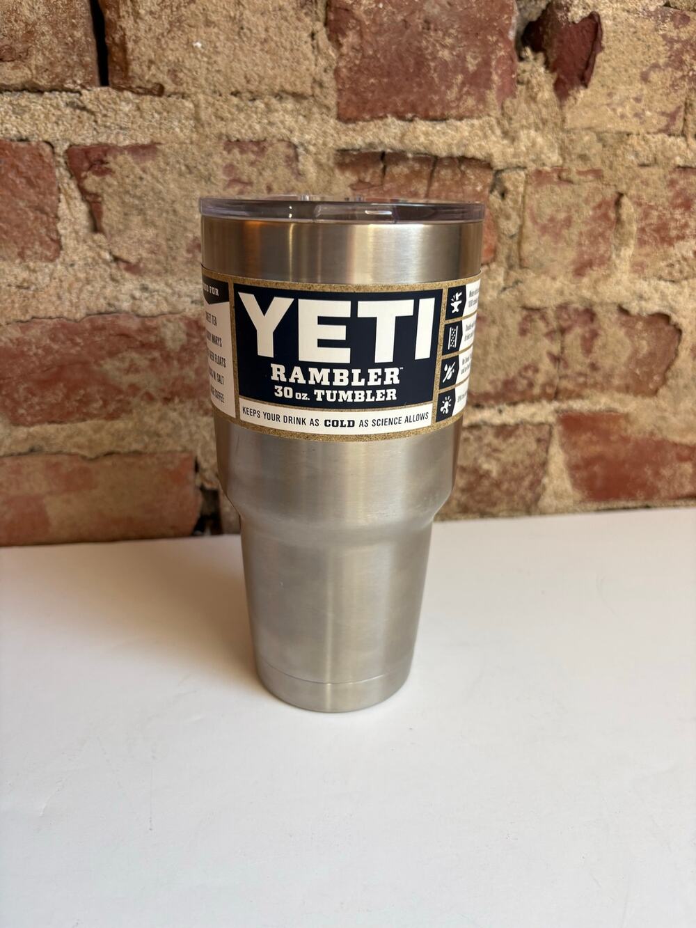 YETI Rambler 30 oz Tumbler Stainless Steel Vacuum Insulated w/ MagSlider Lid